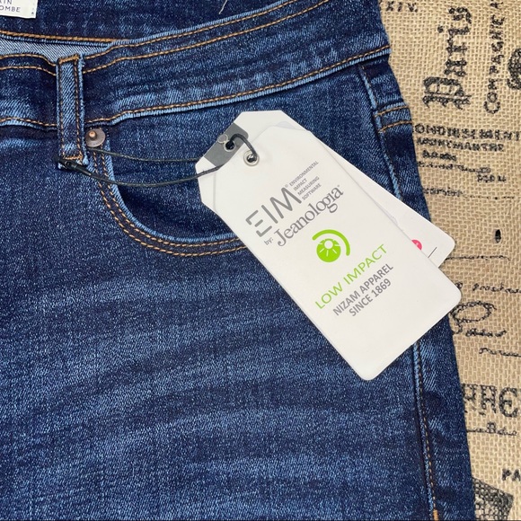 Jack Wills NWT! Washed Blue Denim Short Size 32 - Picture 4 of 14